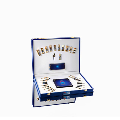 万能套察哈尔右翼中